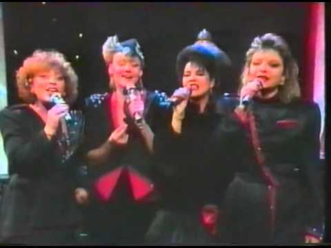 THE HORNETTES - "WAIKIKI TAMOURÉ" Acapela (1986)
