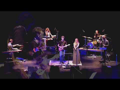 HIBAI - Invisible feat. Desirée Durán (Live at Lizeo 2017)