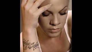 Pink Feat. John Legend - Don&#39;t Give Up (New Song 2010)