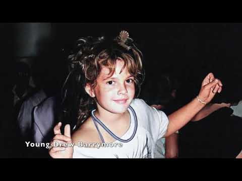 New Colorized Photo's from the "Glory Days" at Studio 54 | New York's Most Famous Nightclub