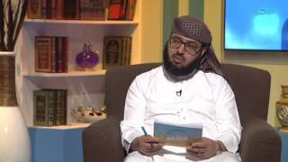 صورة كثيرا ما تحدث خلافات بين أمه وزوجته فكيف يوفق بينهما ؟ | الشيخ خالد الفليج