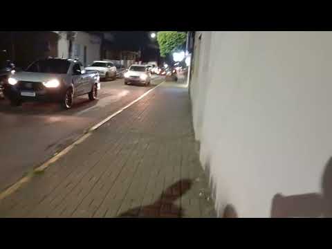 Passear Na Rua No Pista Do Chapada Dos Guimaraes Mato Grosso 