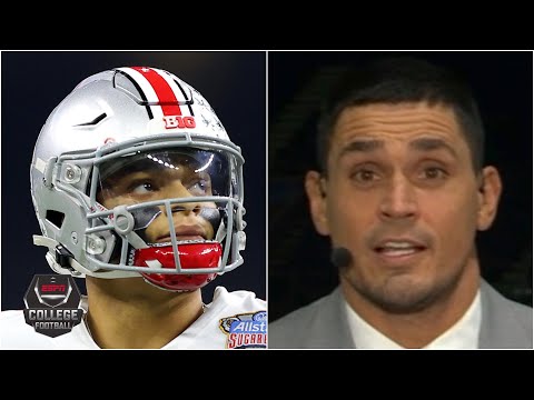 探討賈斯汀-菲爾茲在糖盃賽中對陣克萊姆森的出色表現 - 冠軍之路 (Discussing Justin Fields' remarkable performance vs. Clemson in the Sugar Bowl | Championship Drive)