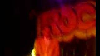 no dejes de quererme