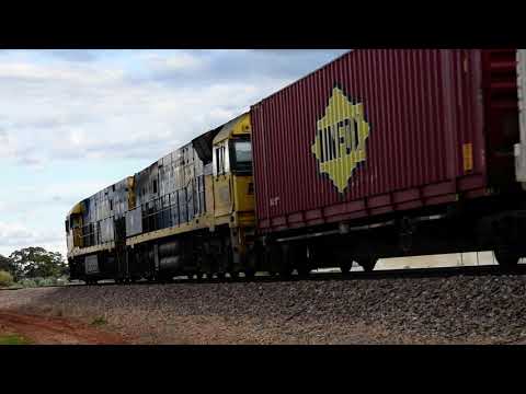 Freight Train (6PM7)