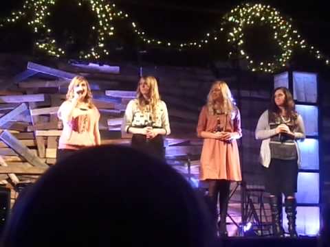 The Gibson Girls - Angels we have heard on high - Live