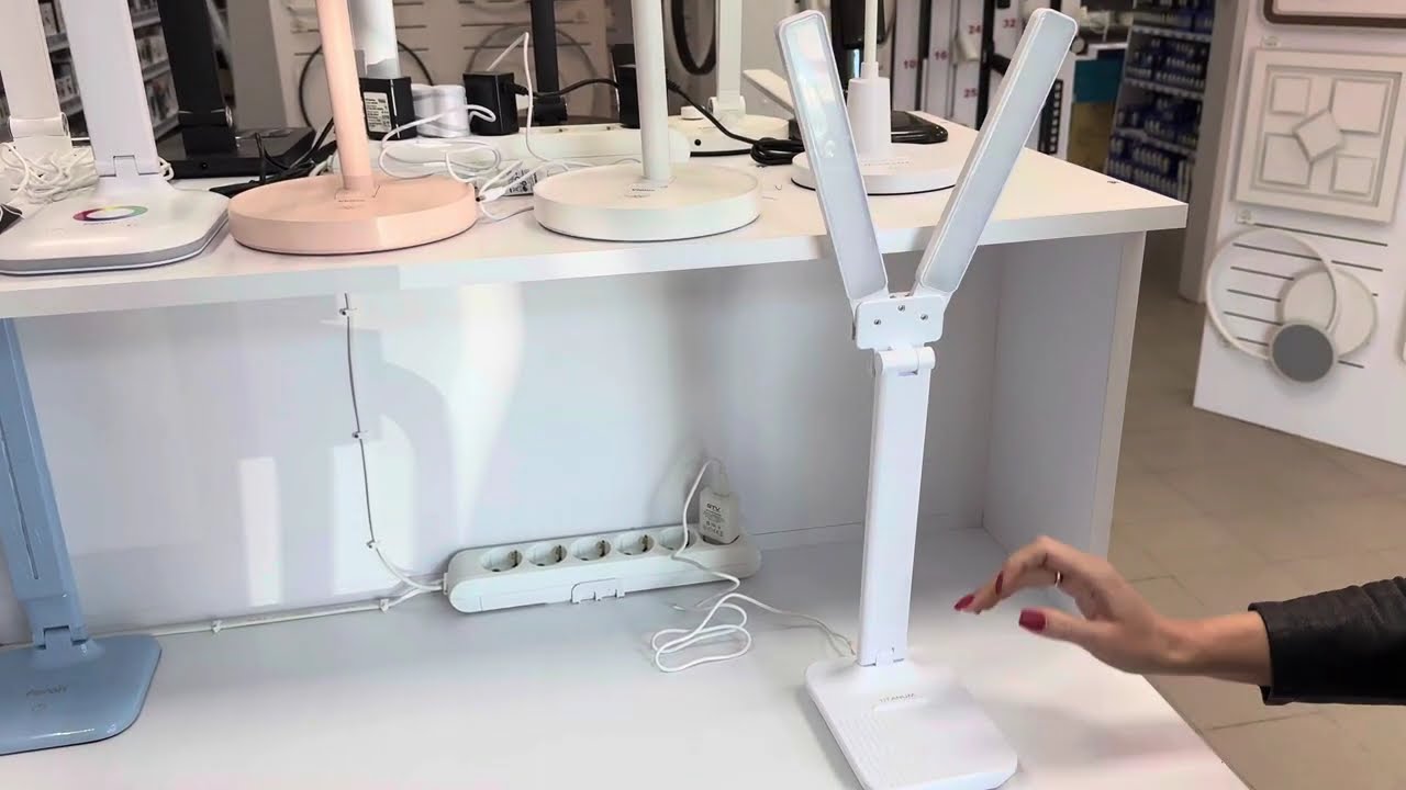 Настольная лампа с аккумулятором TITANUM TLTF-010W 7W 2700-6000K белая