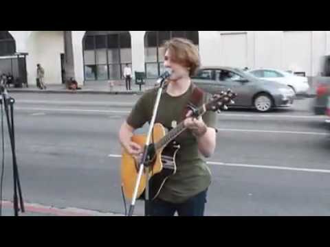 I Gotta Feeling - artista de rua feat.  WILLIAM