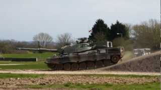 preview picture of video 'leopard tank 1080p HD, tiger day 2013 @bovington tank museum'