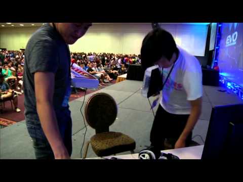 Evo 2015 - USFIV Pools: Kelvin Jeon vs Buktooth