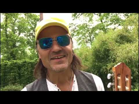 100 Jahre Voggenreiter, Rudolf Schenker und Matthias Jabs von den Scorpions gratulieren uns.