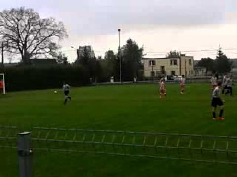 Dąb BĄKOWO KS Pogranicze jeziora wielkie  8-0