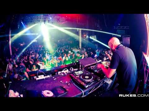 TJR - Ode To Suckaz (RoT Mashup)