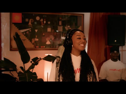 Soli - 'Pray' & 'Blessed' (Live Performance)