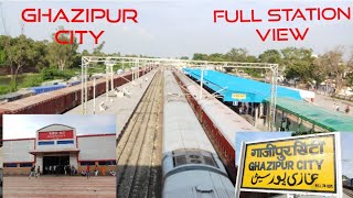 preview picture of video 'Ghazipur railway station full view'