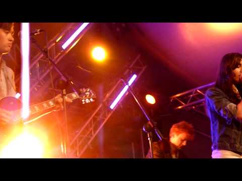 Morning Benders & Holly Miranda - Dreams  (Cover Fleetwood Mac) @ Festival de Affaire (3/6)