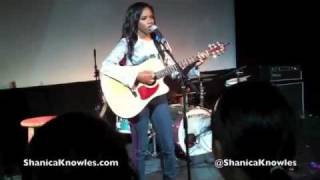 Shanica Knowles Performing Her Song "Paranoid"