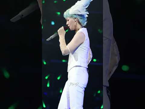 【饭拍】周笔畅《宇宙的笑话》feat.钟辰乐｜20250913「天呐！我怎么会变成这样」重庆站