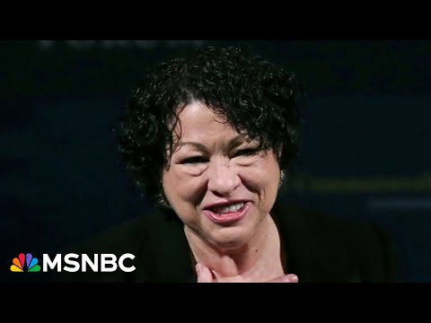 Top Democrats won't join calls for Justice Sotomayor to retire