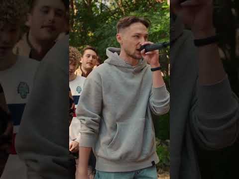 Wawrzyn vs Marzec freestyle rap po 4 wersy | Red Bull KontroWersy