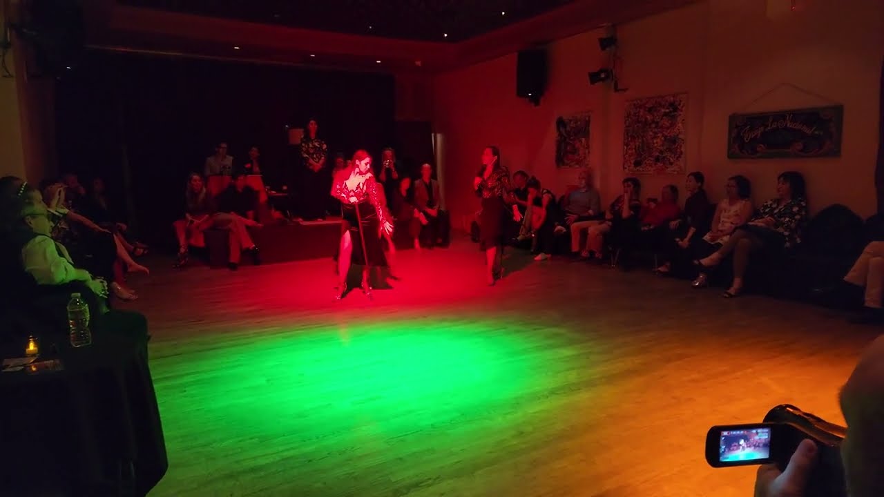 Argentine tango show: Analía Centurión & Mariana Parma  - Soy Pecadora