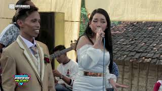 Download lagu DUET PENGANTIN VIRAAALLL.. LUKA SEKERAT RASA FEAT LALA WIDI || NEW SINAR GEMBILI || LIVE KAYEN SUGIO mp3
