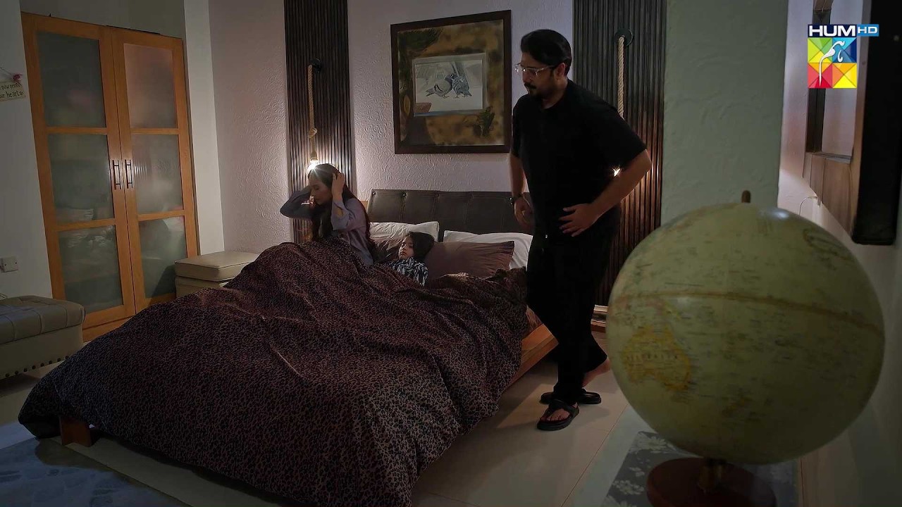 Sorry Pata Nahi Chala Apke Bistar Par Ankh Lag Gai...! #deewar #sunitamarshal