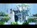 Faith No More - We Care A Lot (live 2015)