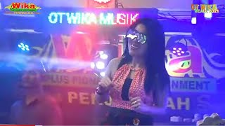 Download lagu OT WIKA REMIX TERBARU  LAMPUNG INIKAH RASA CINTA FDJ DEVI KITT mp3