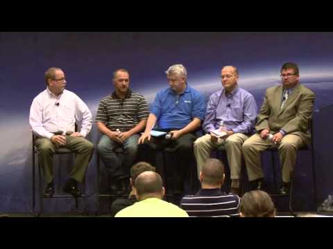 VAPP1224  - Applications Using Oracle on vSphere Customer Success Stories Panel - Panel Video