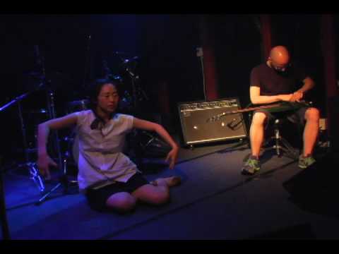 TIM OLIVE & yangjah 2/２　at 塚本エレバティ 2010.6.29