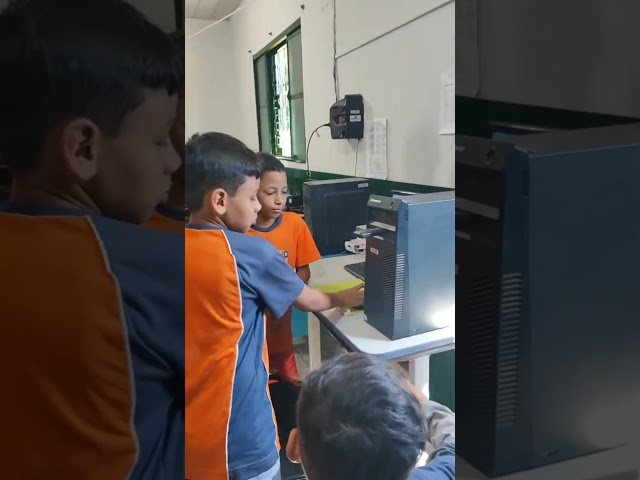 Vianópolis Digital - Introdução a informática na nova sala de informática, escola Paulo Sexto.