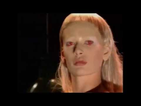 Alexander McQueen autumn winter 1998-99 Joan