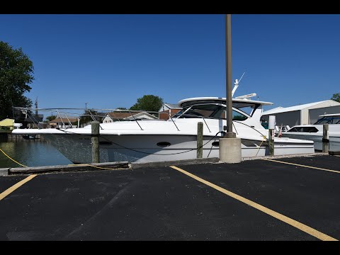 Tiara-yachts 3800-OPEN video