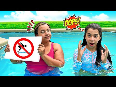 SARAH aprende as REGRAS DE CONDUTA para CRIANÇAS na PISCINA com a mamãe and  Rules of Conduct