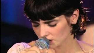 Sinéad O&#39;Connor - Thank You For Hearing Me (Live)