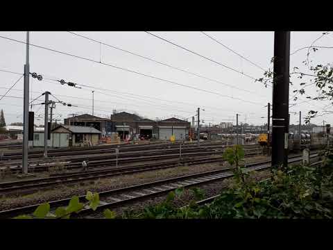 here's direct rail services 37069/37059 on RHTT passing by crown point maintenance sheds on 27/10/20