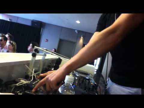 Chris Lake drops "The Moment" Steve Angello Edit at The Gans Park Rooftop