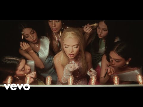 Majo Rivas - SUPERFICIAL