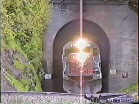 Classic Railroad Series 163 - SP 8504 West at Tunnel 13 Cascades June 16, 1990