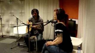 Collette McLafferty [edibleRed] -  Hey Ya - live at Radio 1