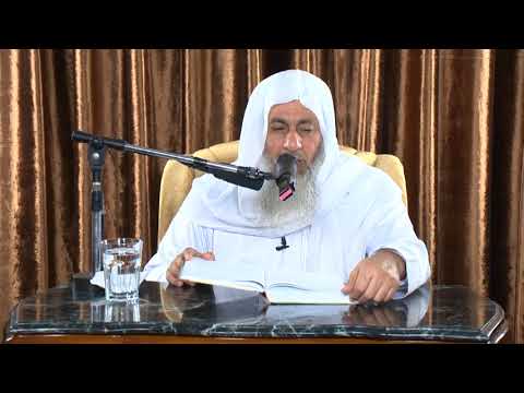  رياض الصالحين (69 ) باب فضل ضعفة المسلمين وعنه: أن امرأة سوداء كانت تقم المسجد 