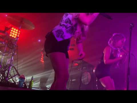 Rebecca och Fiona Stockholm