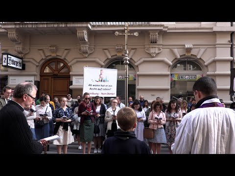 Zwischen Glaube und Politik - Die Priesterbruderschaft St. Pius X.
