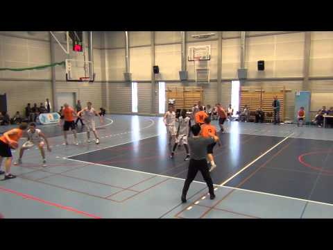 Riksmästerskapen semifinal pojkar 16: Malbas - Norrköping Dolphins