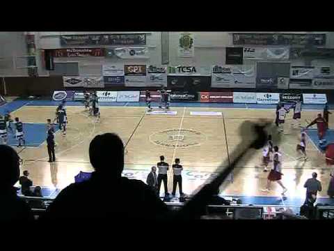 ORO C.B. TARRAGONA 2017,90 - BALONCESTO LEON,79 (25/02/2011 0:00:00)