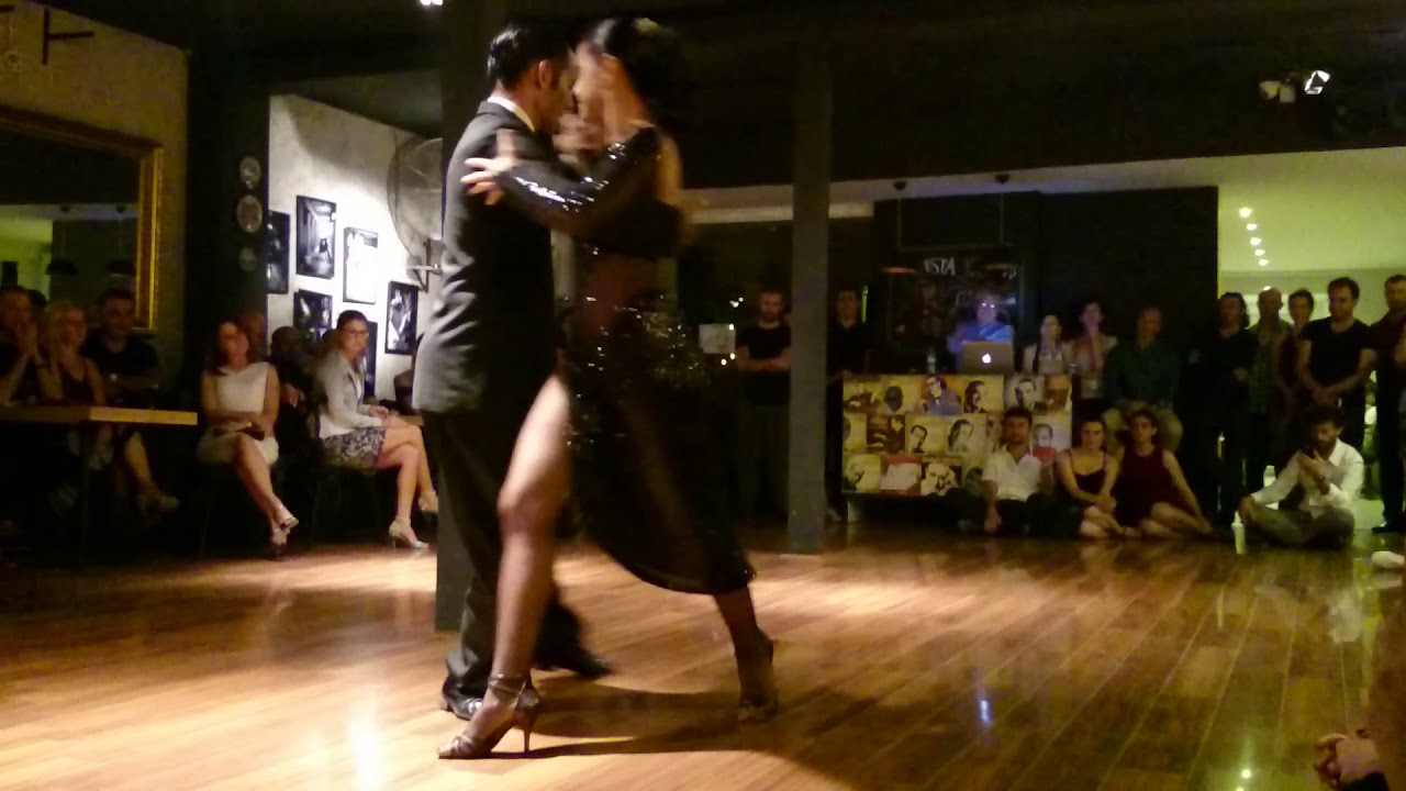 Miguel Calvo & Pelin Ercan.Valsecito/R.Arrieta. Milonga Friends. 16.09.2017