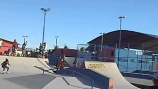 preview picture of video '1º Batalho do Skate de Santa Cruz Cabrália!'