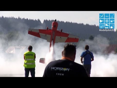 SUKHOI SU-26 BERNHARD KAGER RC AEROBATIC AIRSHOW FLIGHT JET WORLD MASTERS 2015 LEUTKIRCH GERMANY