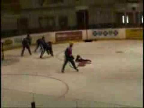 Bungee Hockey Player